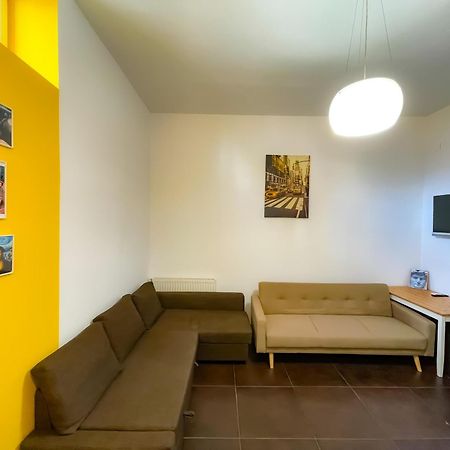 Cool Flat In The Heart Of Bucharest'S Fun And History Apartment Luaran gambar