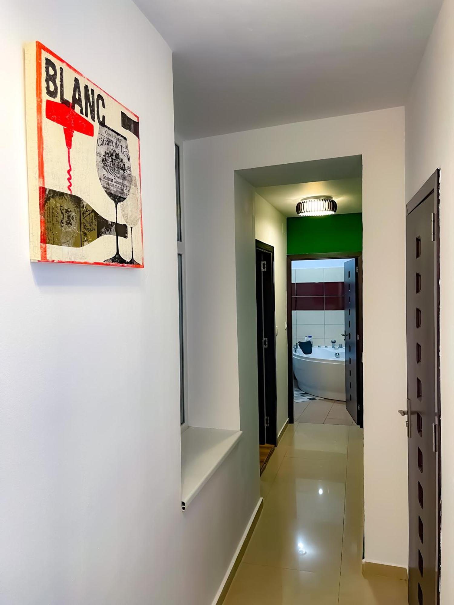 Cool Flat In The Heart Of Bucharest'S Fun And History Apartment Luaran gambar